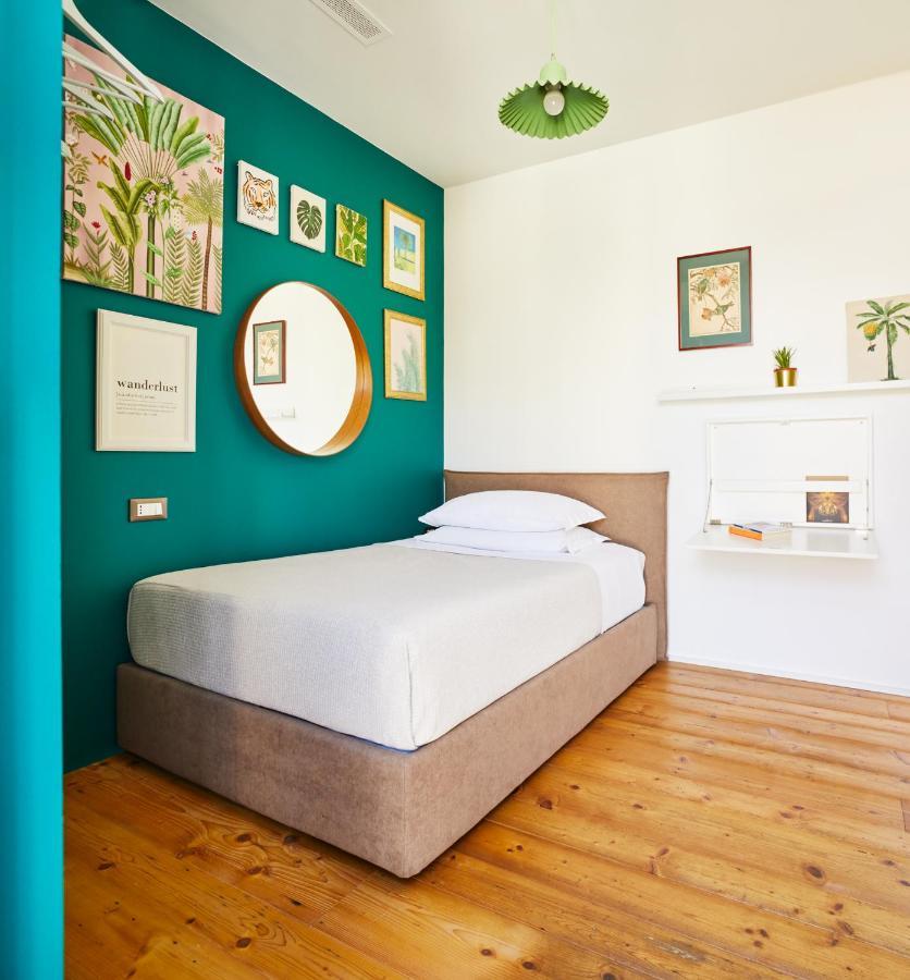 Tropical Micro Studio With Terrace And Duomo Views Milano Eksteriør bilde