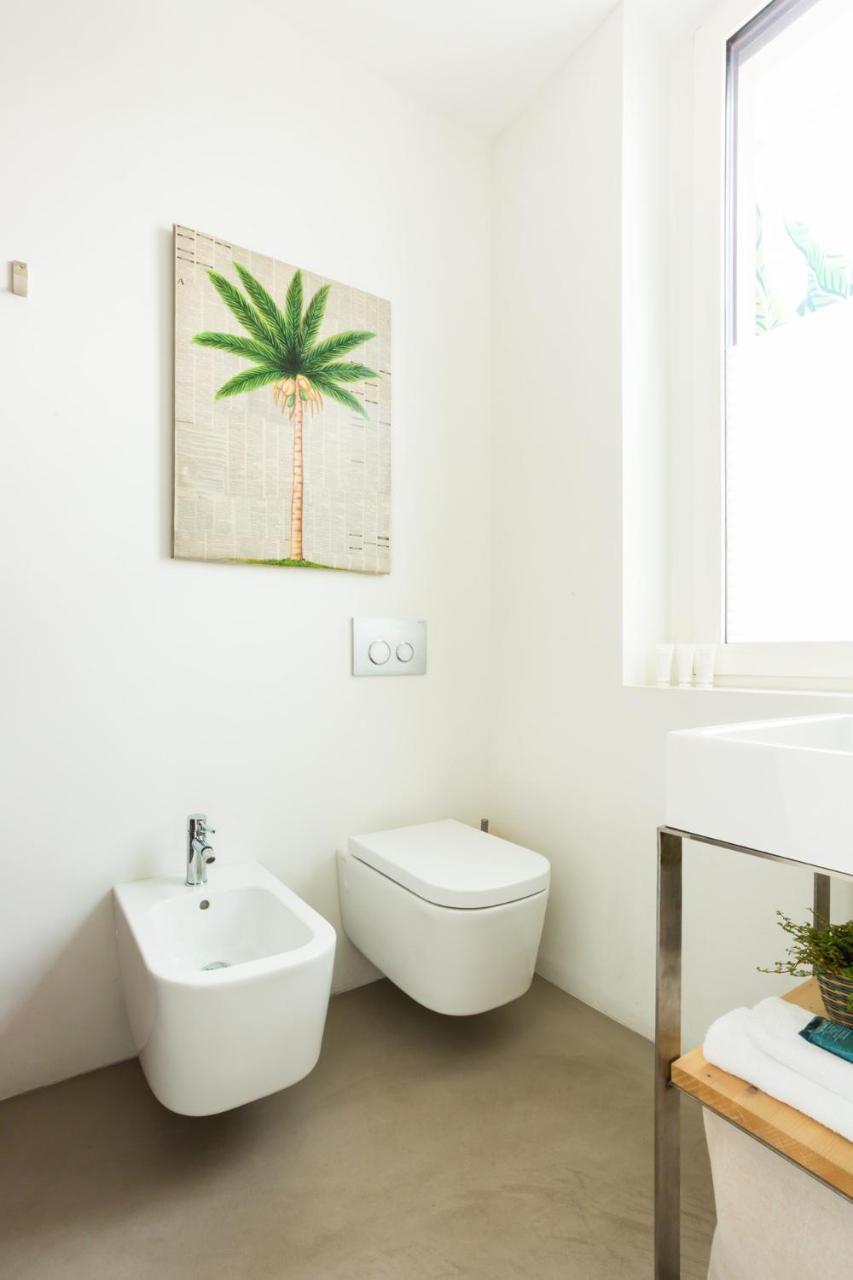 Tropical Micro Studio With Terrace And Duomo Views Milano Eksteriør bilde