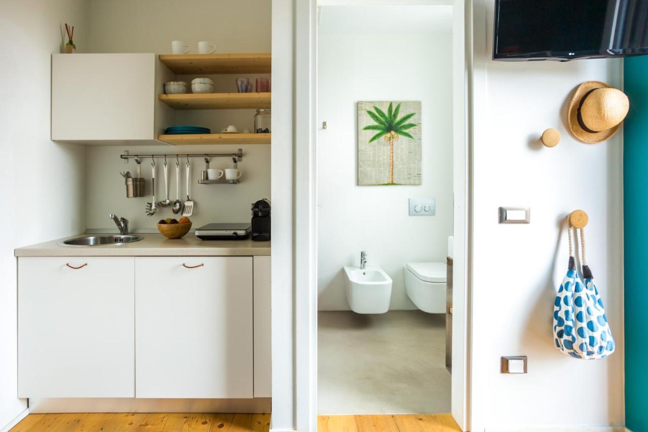 Tropical Micro Studio With Terrace And Duomo Views Milano Eksteriør bilde